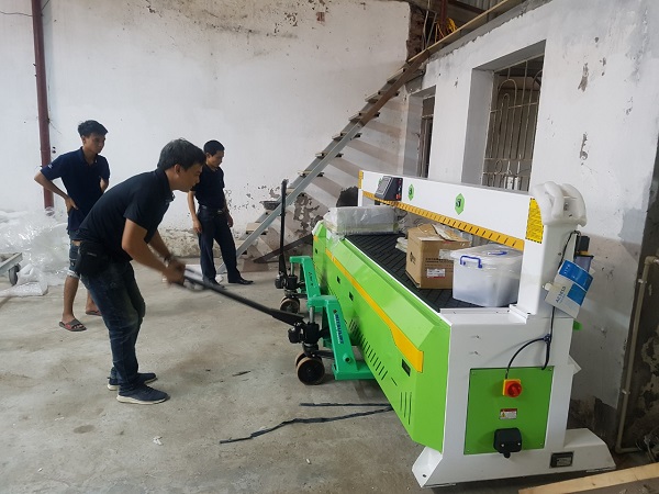 Hnh ảnh hoạt động công ty Việt Hưng - Xuất Nhập Khẩu Việt Hưng - Công Ty Cổ Phần Đầu Tư Công Nghệ Phát Triển Việt Hưng